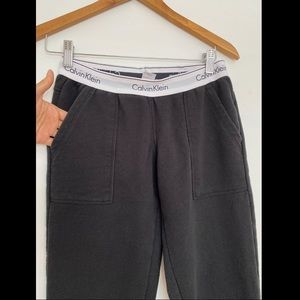 CK Modern Cotton Sleep Joggers sell two items